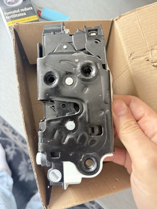 Broasca spate stanga actuator passat cc 2010