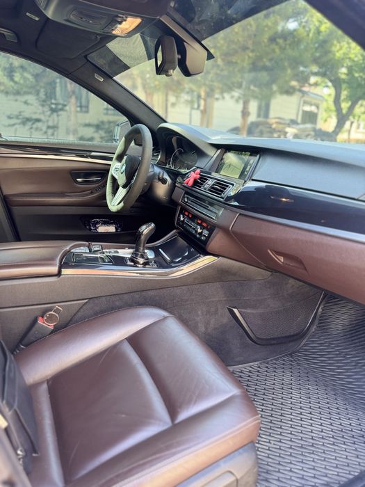 BMW F10 Restayling F90 qlingan 3.0 Twin Turbo