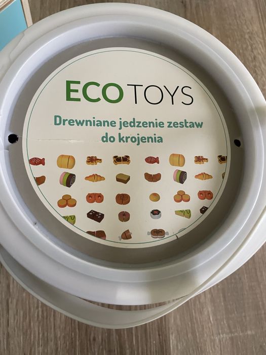 Дървена храна за рязане в кофа - 47 части - EcoToys