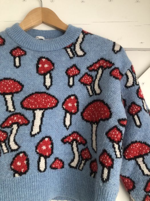 Zara пуловер с гъба гъби