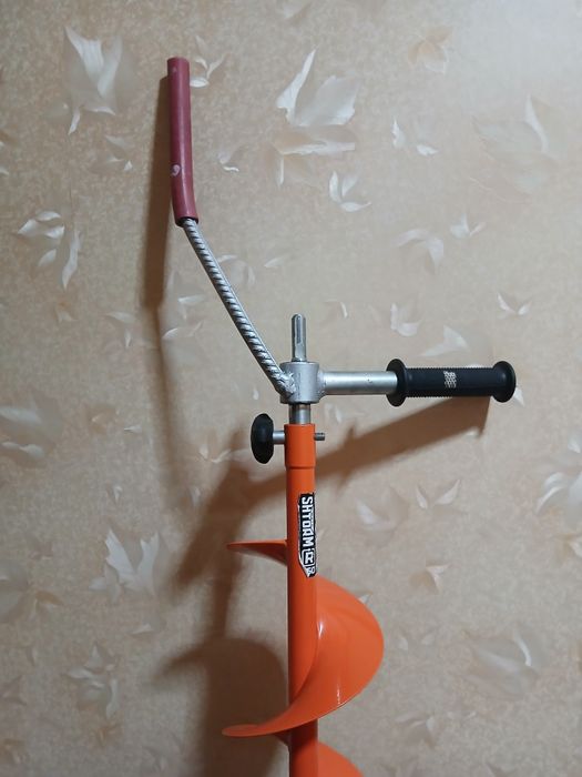 Продаю шнек с адаптером 150