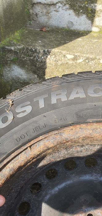 Vand anvelope 215 55 16 m+s