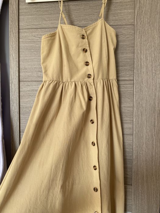 винтажное бежевое платье