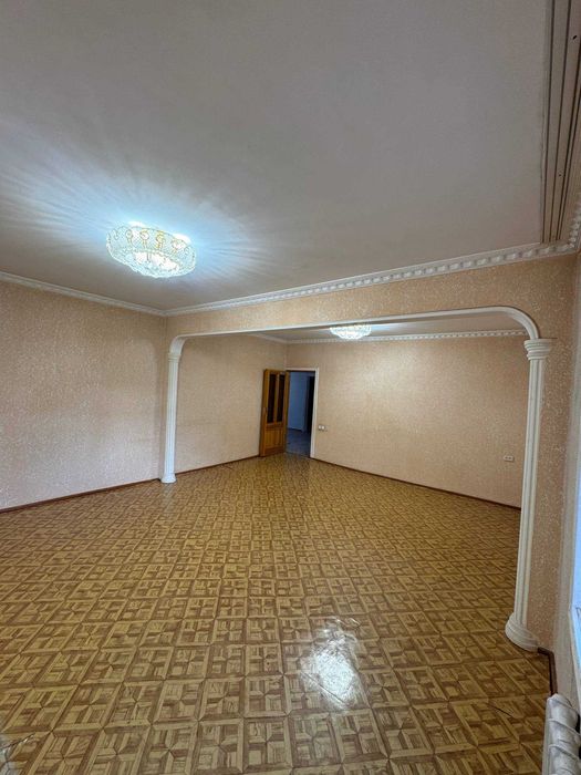 Продается 5ти комнатная квартира, Район Сергели 6, 0837