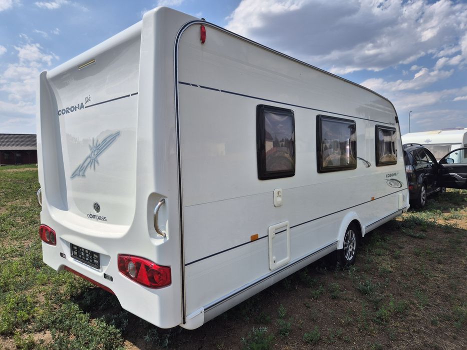 Rulota compass 524 2009 4/5 locuri