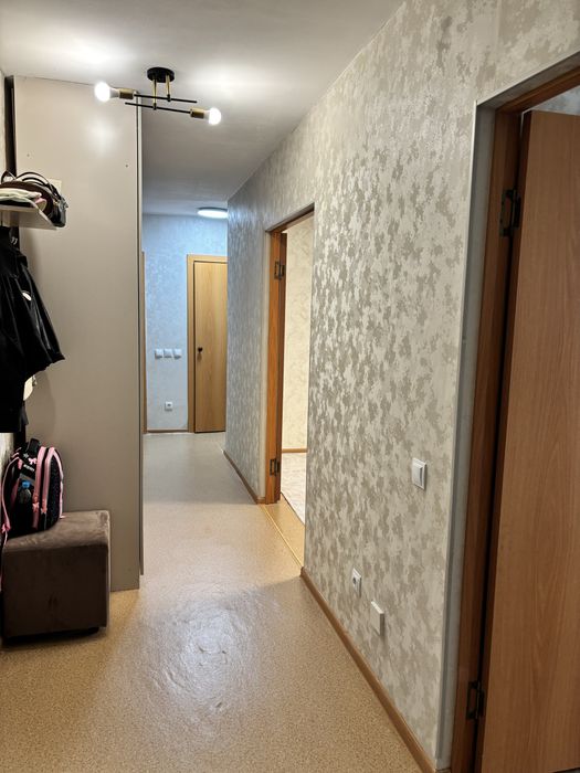 Продам 3-комнатную квартиру