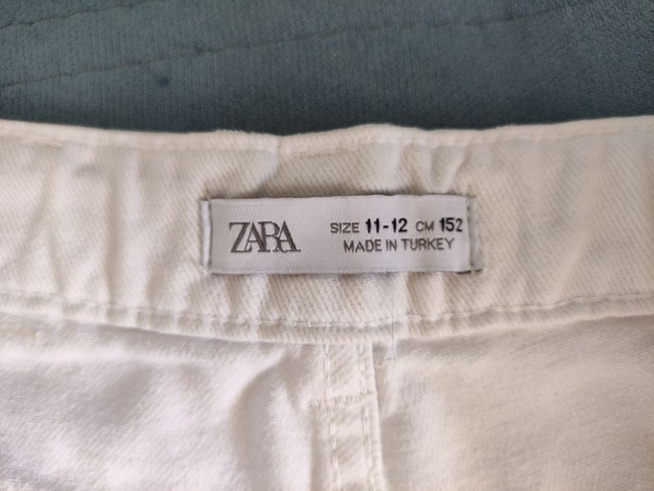 Къси панталонки "Зара" имитиращи пола