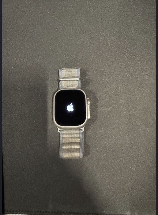 Apple watch ultra 2 - 49mm Natural Titanium
