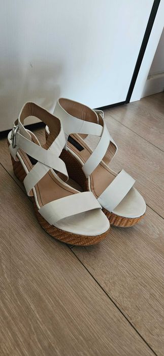 Sandale Musette cu platforma