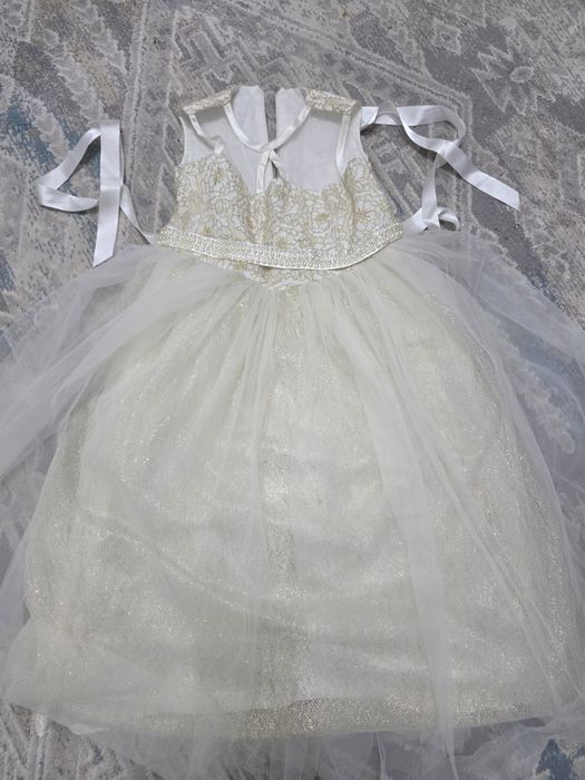 Платье на 6,7,8 лет