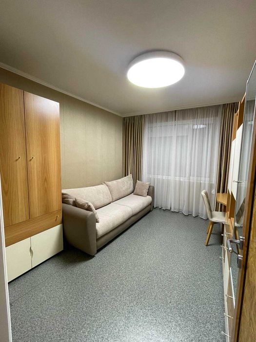 Продава се Многостаен апартамент в Стара Загора, Център - 130 кв.м за 1120 €/кв.м - Снимка #17
