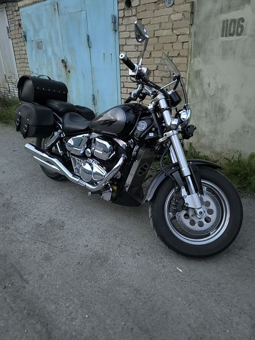 Suzuki VZ800 Marauder