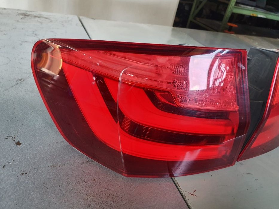 Tripla triple stop lampa aripa led stanga dreapta BMW seria 5 F11