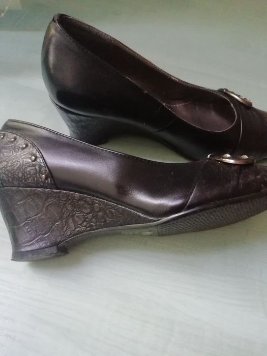 Дамски обувки черни