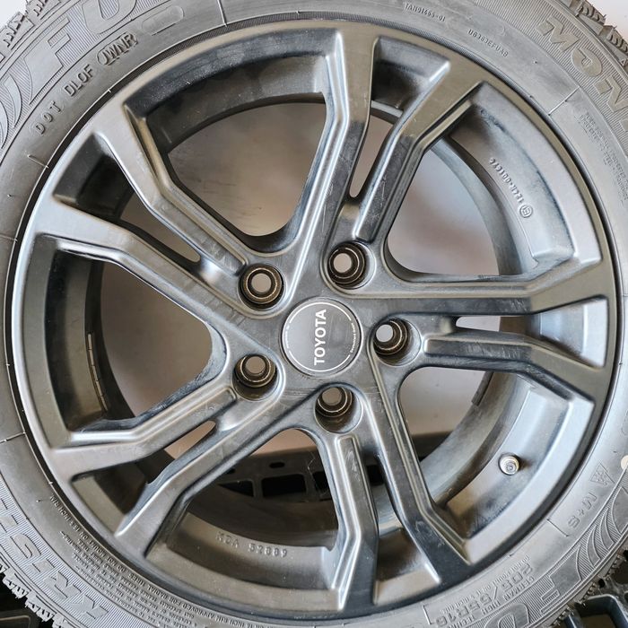 Jante TOYOTA  205/55r16