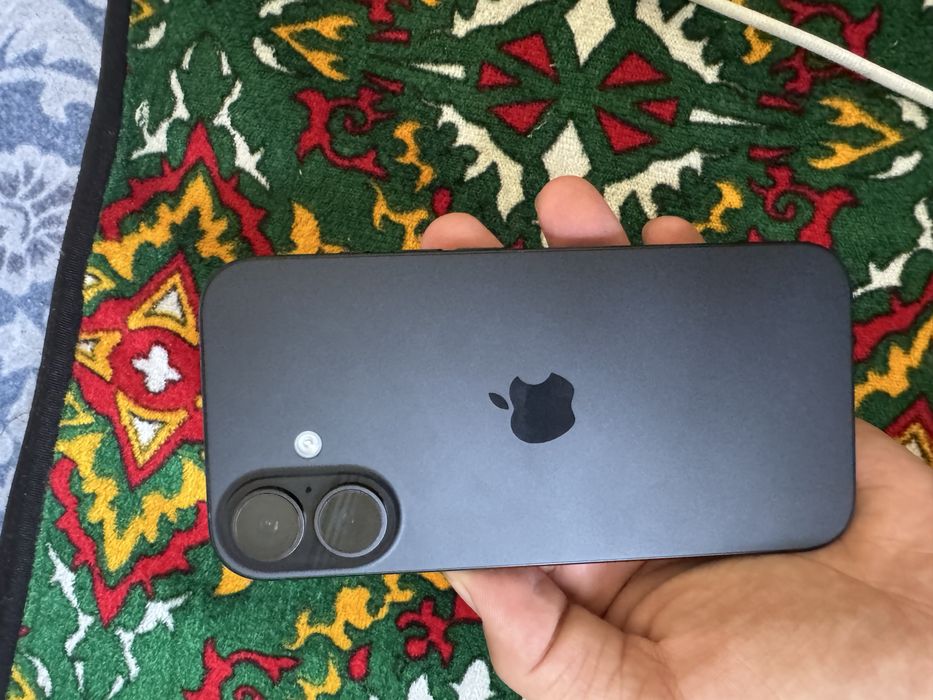 Iphone 16 128GB 100% 1 sikl