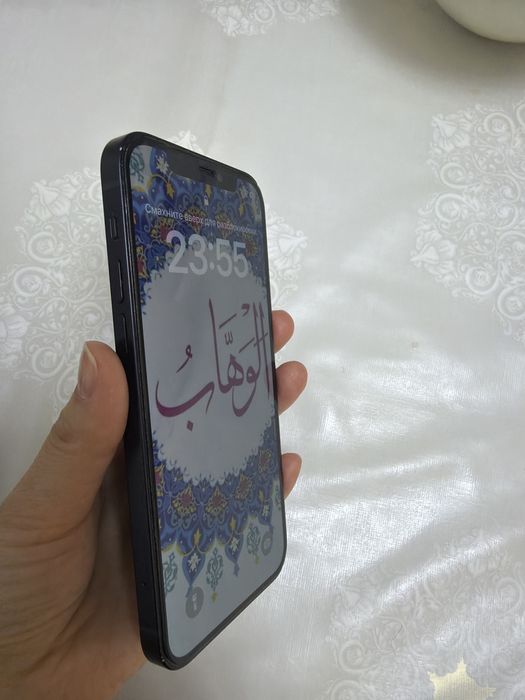 Iphone 12 в хорошем состоянии