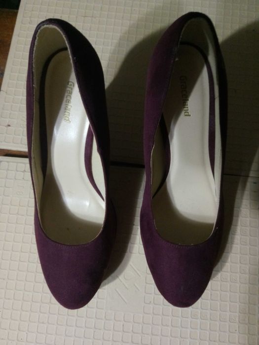 Pantofi cu toc, eleganti