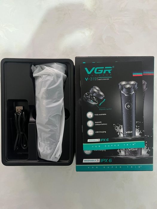 продам телефон Samsung Galaxy A6 + подарки