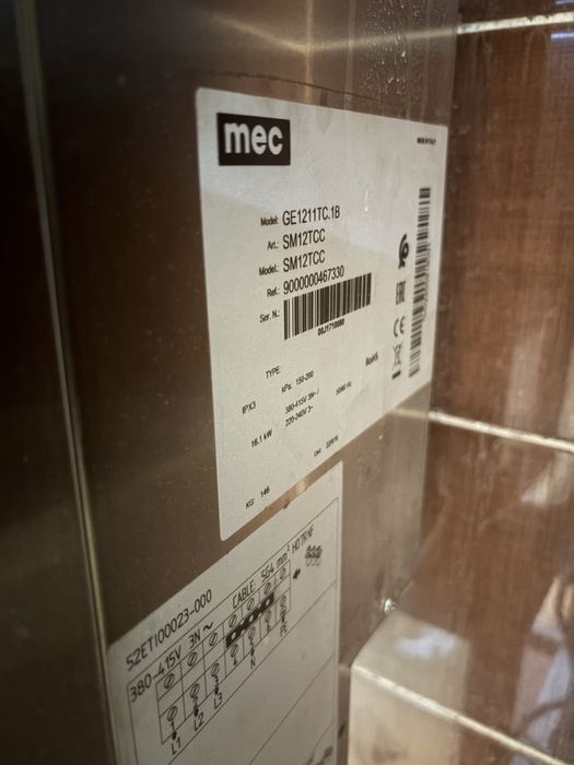 Cuptor nou electric de Gastronomie MEC GE 1211 TC.1B , suport inclus