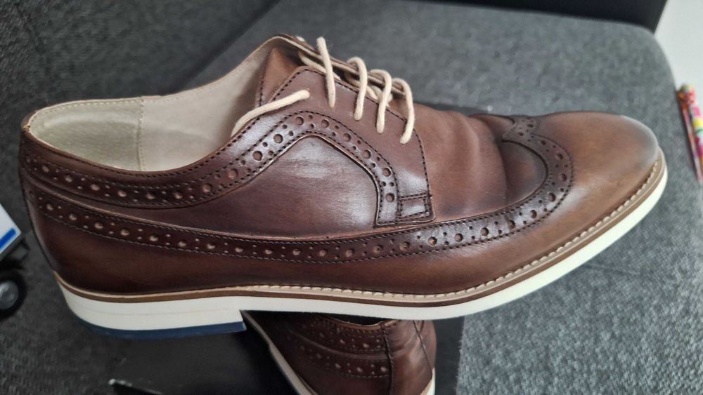 Pantofi bigotti marimea 42