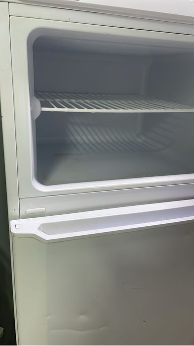 Холодильник продам