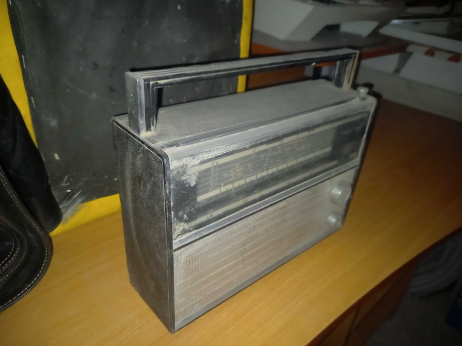 Радио VEF 206 моделче от по стари години