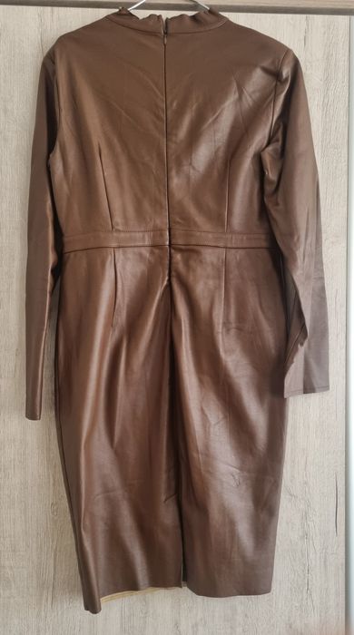 Продаю женскую одежду