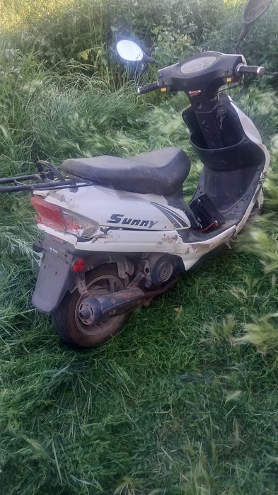 Продам скутер на ходу!