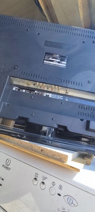 Продам телевизор hitachi