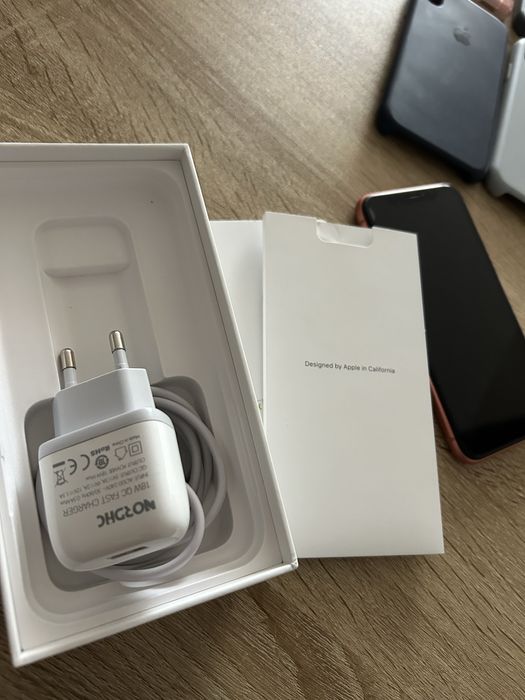 Iphone Xr 64gb пълен комплект