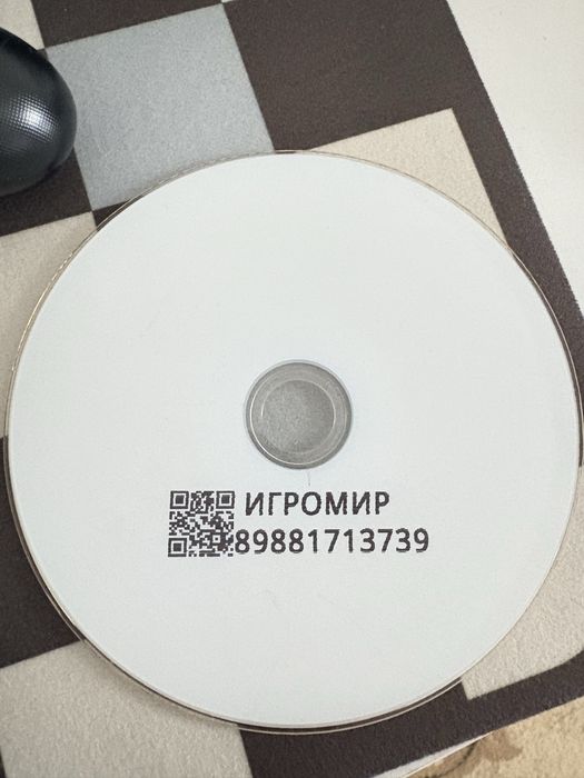 Продаю Пс 4 про