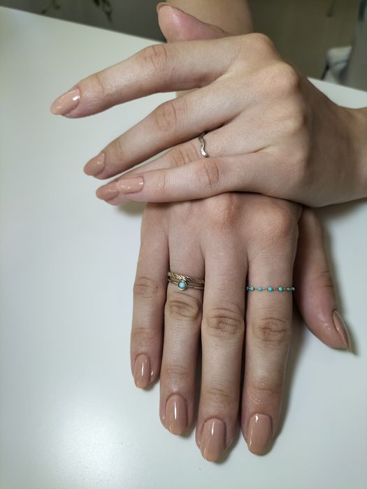 Manichiura și pedichiura clasică,gel si sempermanenta Rym Salon