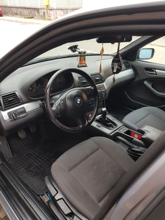 Vând BMW E46 320D
