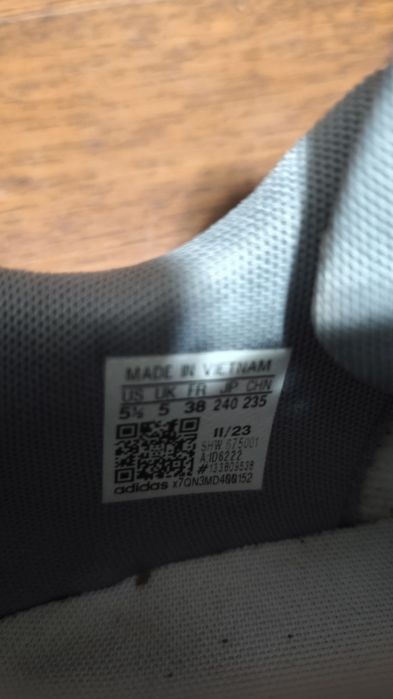 Vand adiasi Adidas Hoops 3.0 Low. Mărime 38