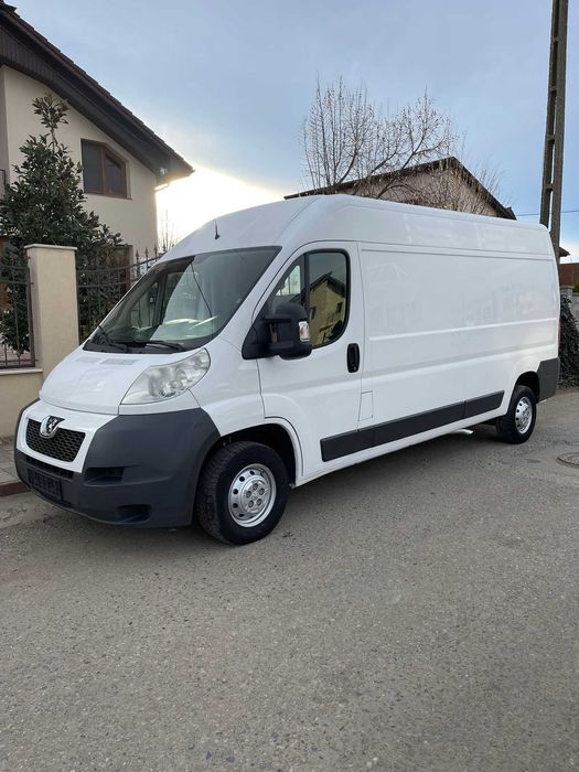 Peugeot Boxer 2.2 Diesel 131 Cp 2013 Euro 5 autoutilitara model lung