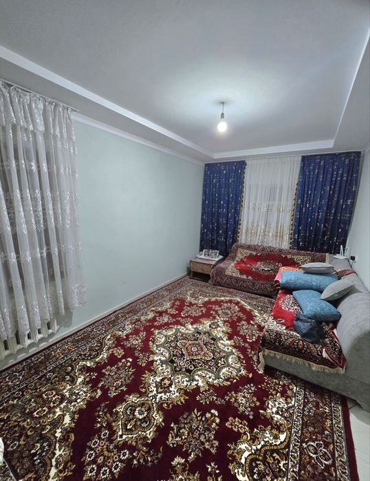 Ахмад-Югнакий Продается квартира 2/1/5 балкон 2х6