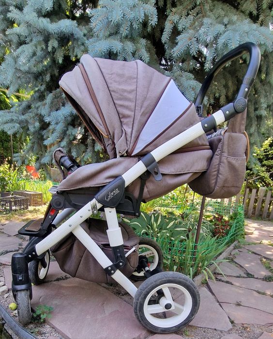 Продам коляску Adamex Gloria 2 в 1