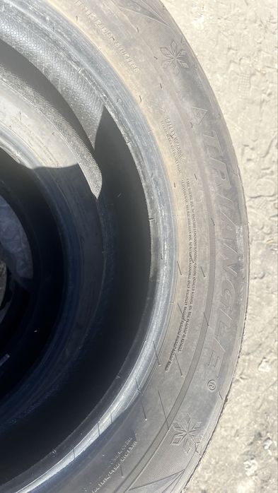235/60 R18 Triangle зимние липучка