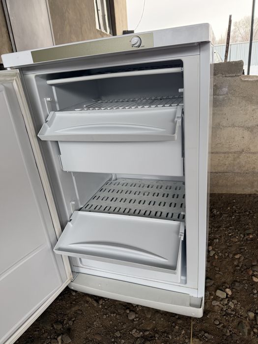 Морозильник Индезит