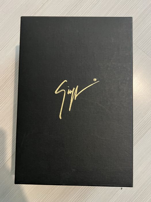 Дамски обувки Giuseppe Zanotti