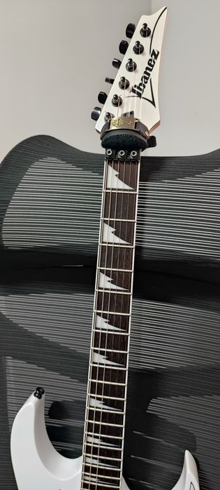 Продам Ibanez RG 450 DXB