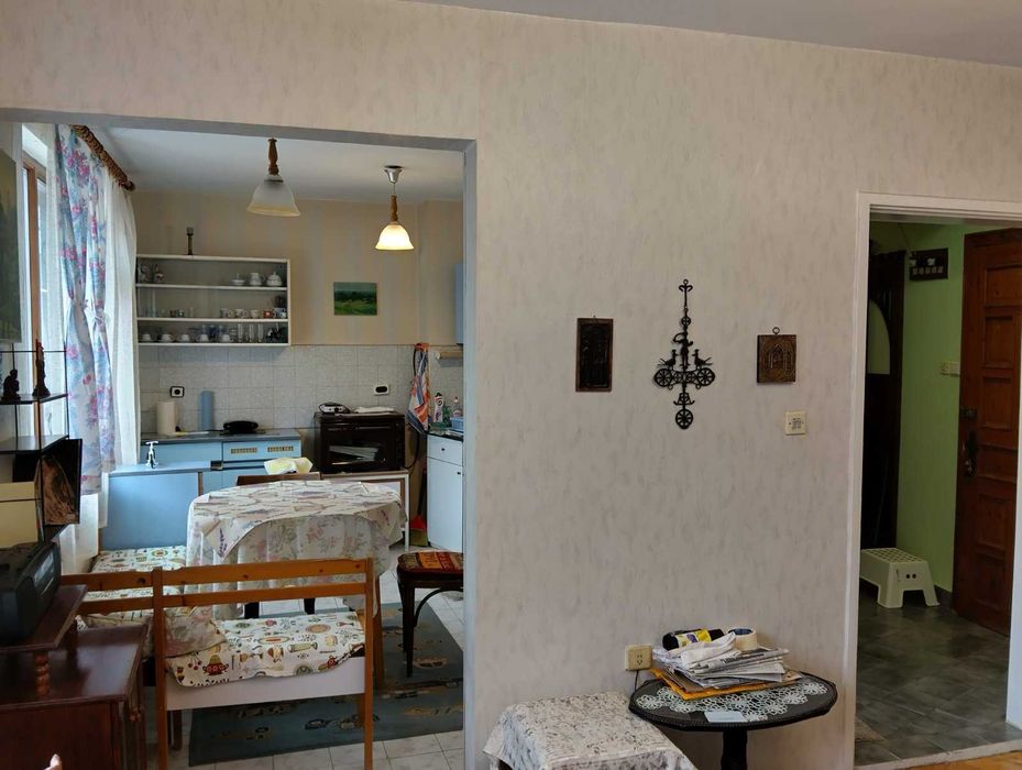 Продава се Тристаен апартамент в Силистра, Център - 125 кв.м за 355 €/кв.м - Снимка #5