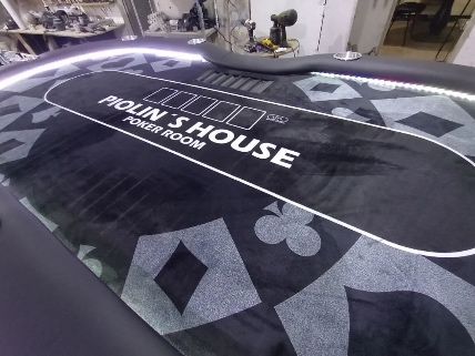 Masa de Poker cu led la comanda execuție in 2 zile (CT)