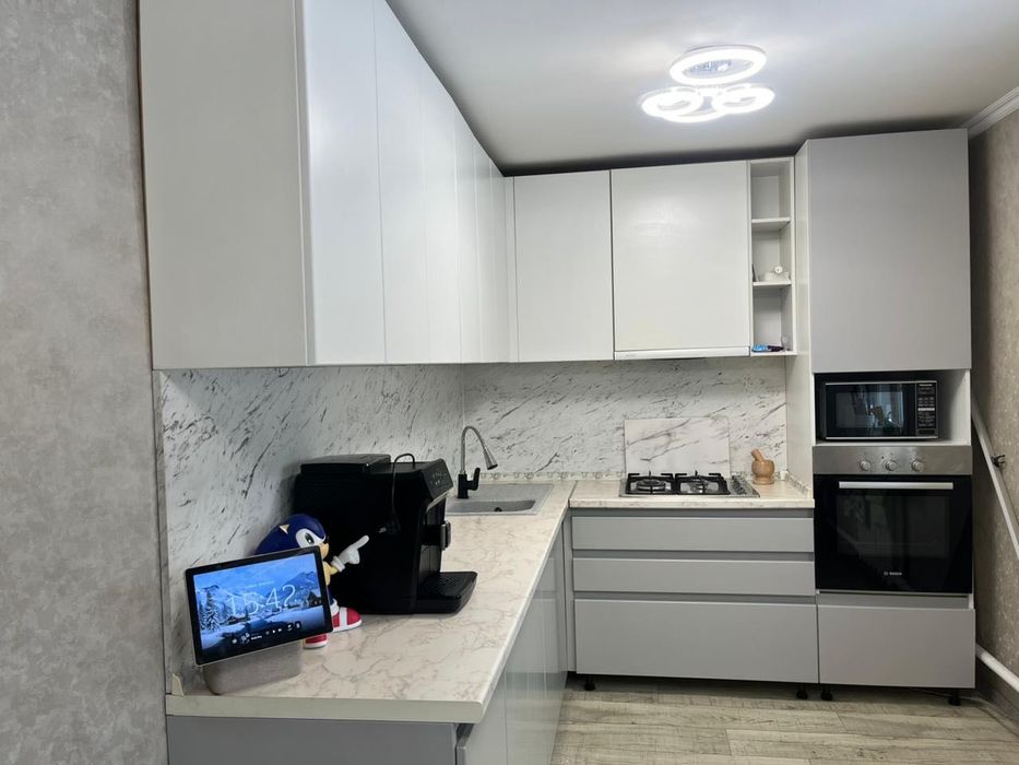 Продам кухонный гарнитур