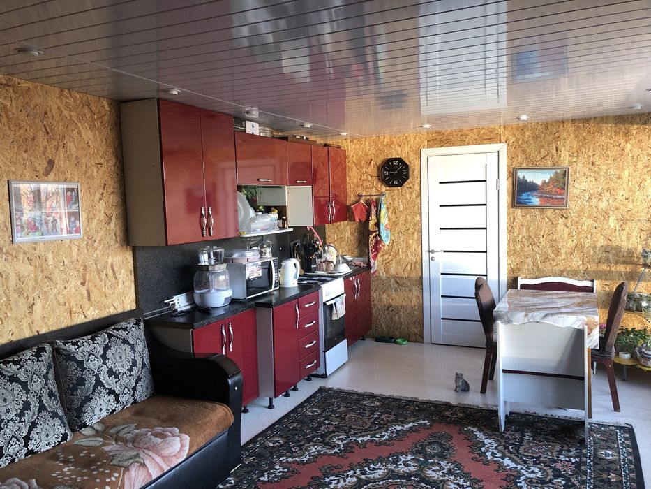 Продам дом с магазином