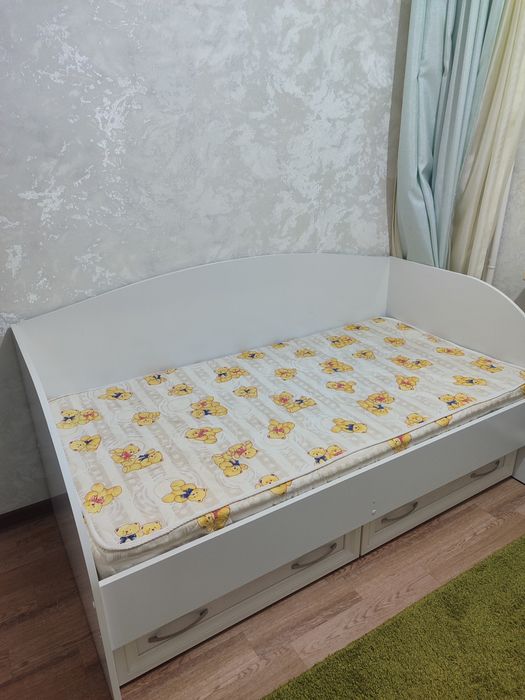 Продам детскую кровать