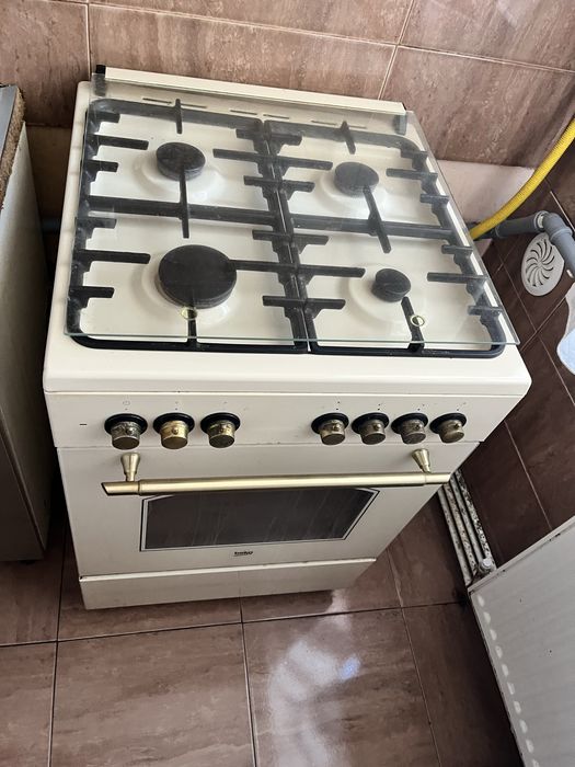 Aragaz Beko utilizat