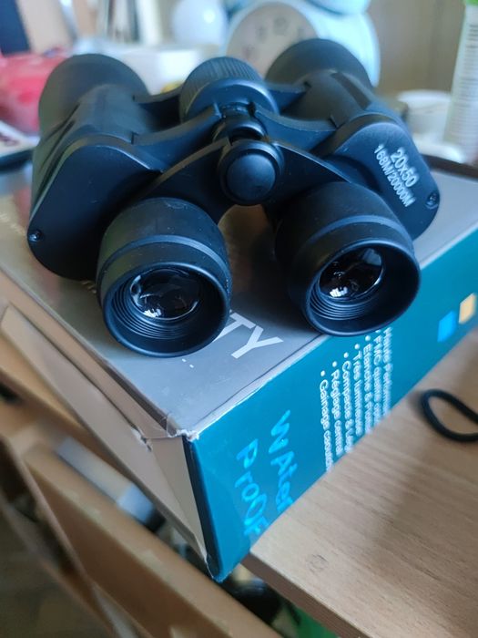 Vând binoculars WATERPROOF20×50 HIGH QUALITY