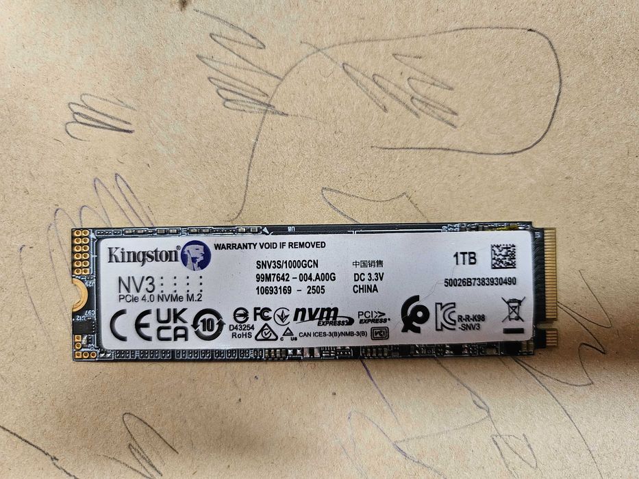 Продавам SSD карта, 1 ТВ